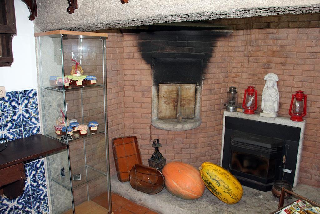 帕雷迪什迪科拉Casa Paz Do Outeiro住宿加早餐旅馆 外观 照片